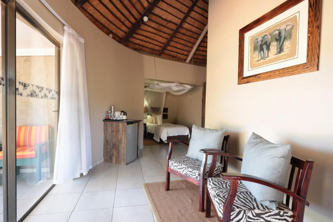 Tshukudu Game Lodge Hoedspruit Exterior photo
