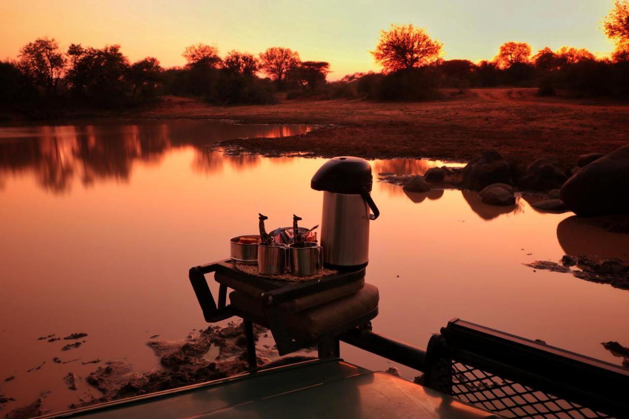 Tshukudu Game Lodge Hoedspruit Exterior photo